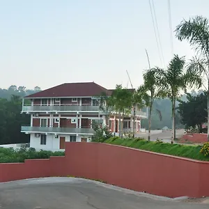 **** Resort Indimasi - Ayurveda & Healing Village India