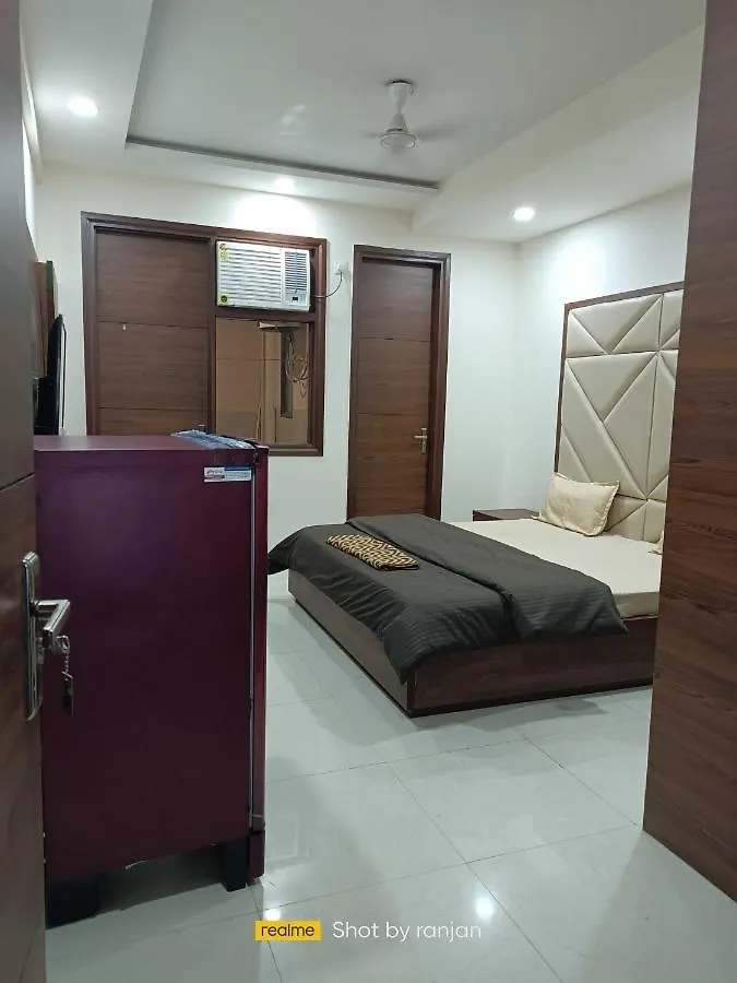 Hotel O Daffodils Near Aravali Biodiversity Park Gurgaon